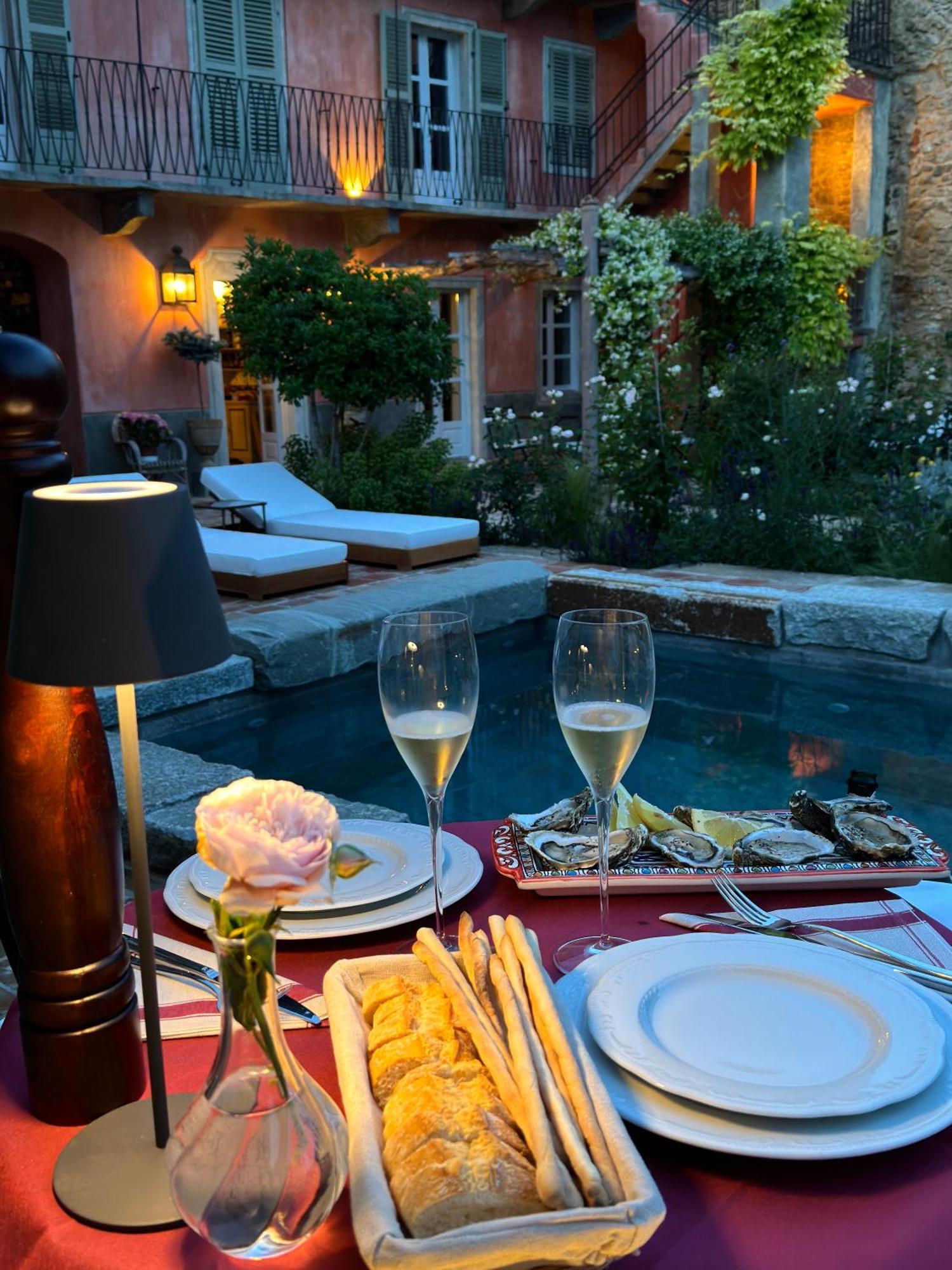 Relais Conac 1888 - Luxury B&B - Adults Only Castelnuovo Don Bosco Luaran gambar